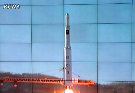 Launch of the U'nha-3 from the Sohae Space Center on 12 December 2012 (Photo: KCNA)