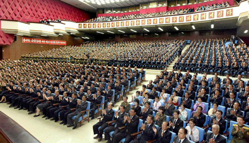 View of participants at a meeting at the Central Youth Hall in Pyongyang on September 10, 2015, marking the 100th birth anniversary of early KPA hero Ryu Kyong Su (Photo: Rodong Sinmun).
